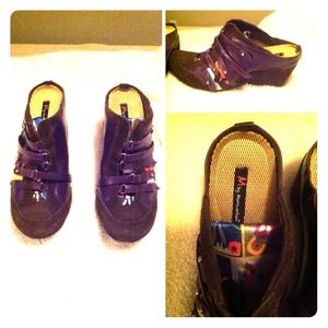 M by Morenatom mid heal wedge