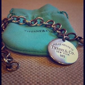 ***reserved*** Tiffany 1837 bracelet