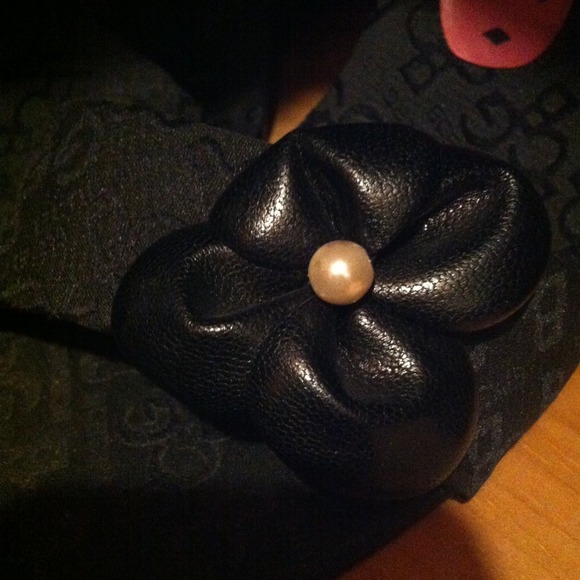 BCbG shoes - Picture 4 of 4