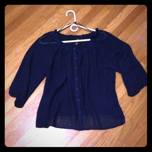 💥SOLD💥H&M navy sheer peasant blouse