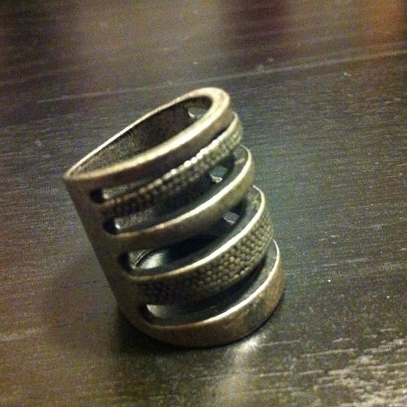 Silver Ring- rustic - Picture 3 of 3