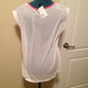H&M Tops - H&M digital mirror floral tee, sz , fits like M H&M Tops - H&M digital mirror floral tee, sz , fits like M
