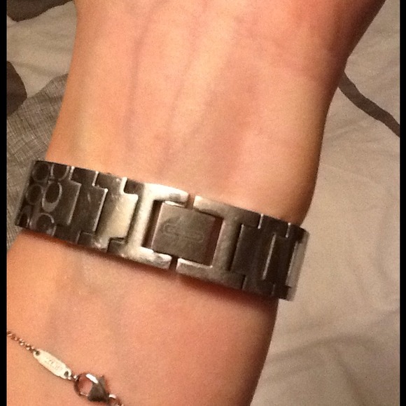 Authentic Signature Coach Bangle Watch -Silver - Picture 3 of 3