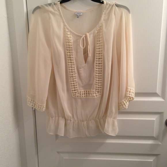 🚫SOLD🚫- Sheer Beige Top