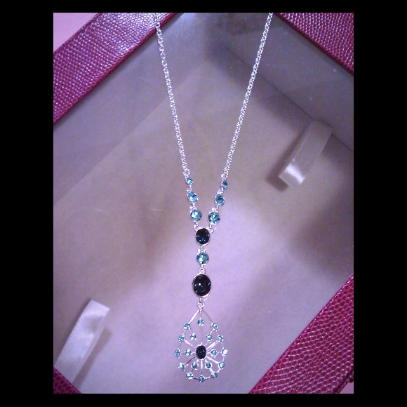 Blue gemstone necklace