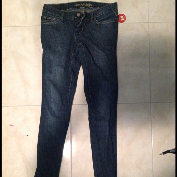 American eagle skinny jeans.