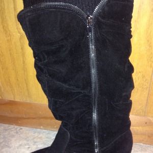 Black suede boots