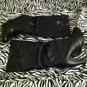 Black Boots& wedge(💰Reserved💰)