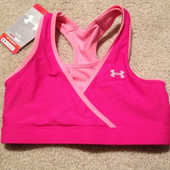 UA sports bra/Nike capris Bundle!