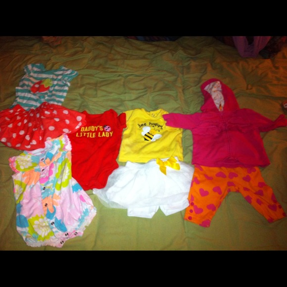 Baby girl clothes 0-3 months