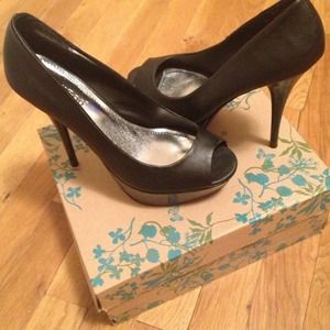 Black open-toe Pumps/Heels Size 8