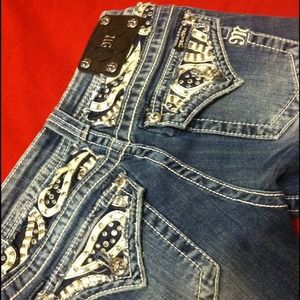 MISS ME CAPRIS SIZE 27