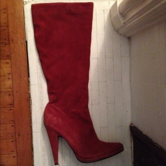 Red suede Colin Stuart boots