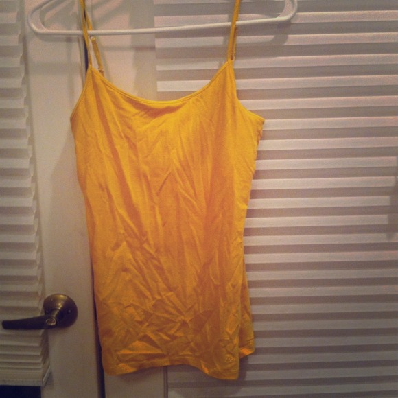 💟Bundled💟NWOT yellow aeropostale tank