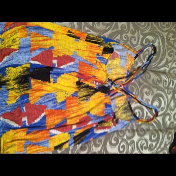 Tank - Picture 2 of 2