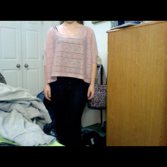 Lace-like box shirt
