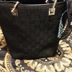 Gucci purse