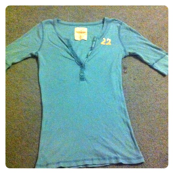 Teal Hollister 3/4 sleeve :)