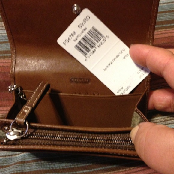 Wallet coach - Picture 2 of 4