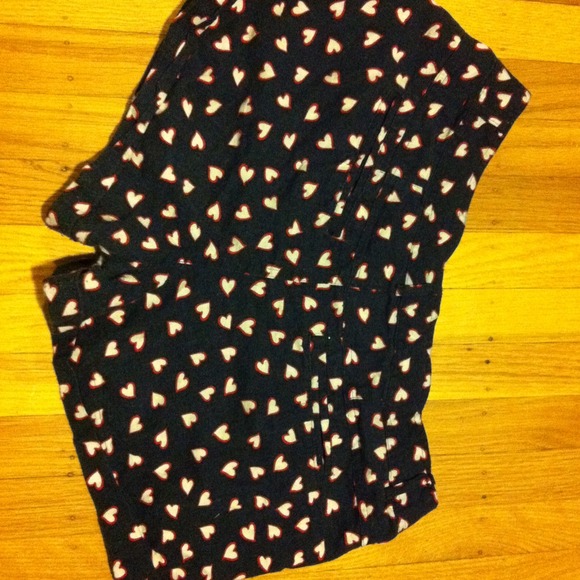 Patterned shorts - Picture 3 of 3