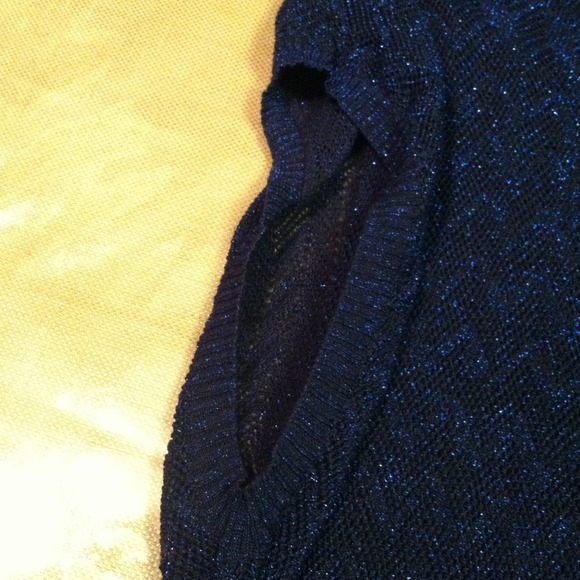 🔰Lowered🔰Cobalt Blue see threw blouse - Picture 3 of 3