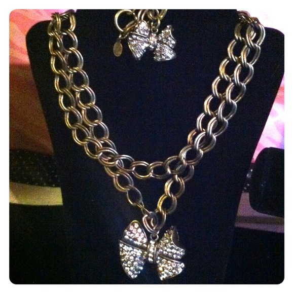 💎GENUiNE CRYSTALS💎 Bling Bow Necklace & Bracelet