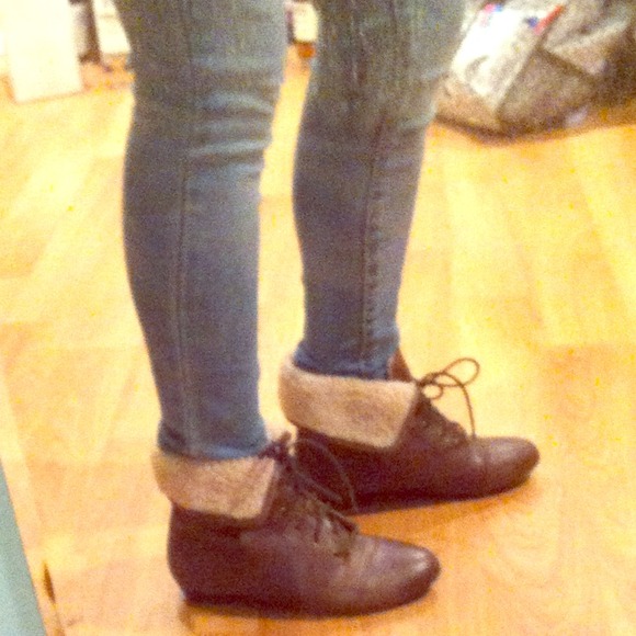 Brown combat boots  SOLD @jumpforyourlife