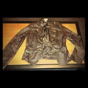 ❤️Brown leather jacket. GREAT condition.