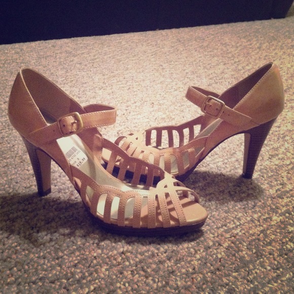 Nude heels