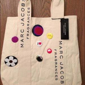 SOLD!  To @stae Marc Jacobs Fragrance Large Tote!