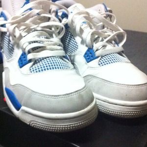 Jordan 4 military blue