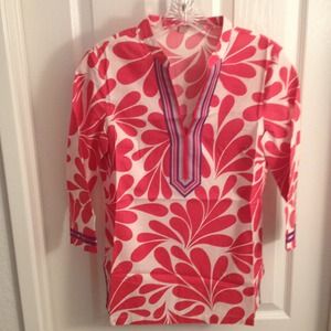 REDUCED Fun cotton top