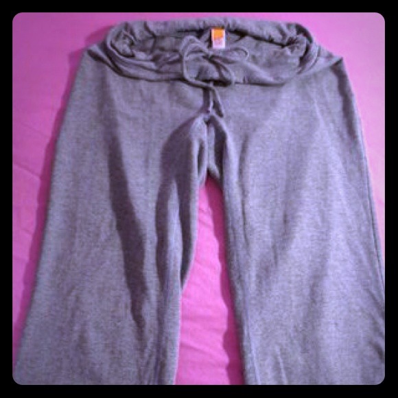 TRADED Lucy Activewear crops!