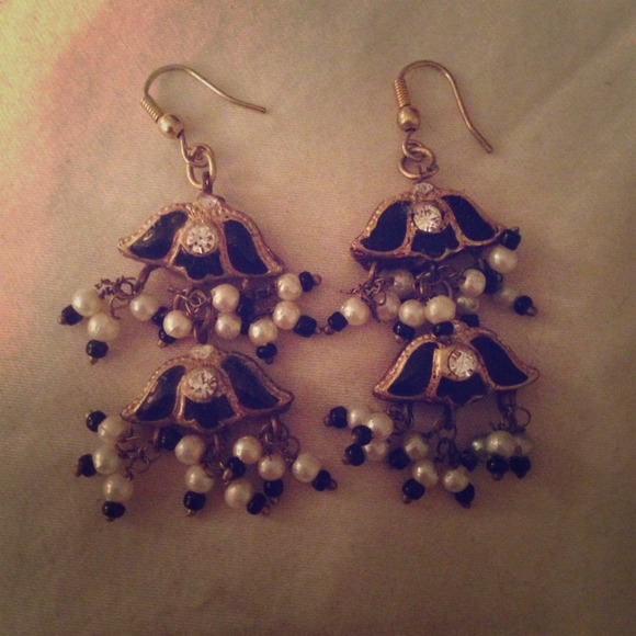 **sold as bundle**