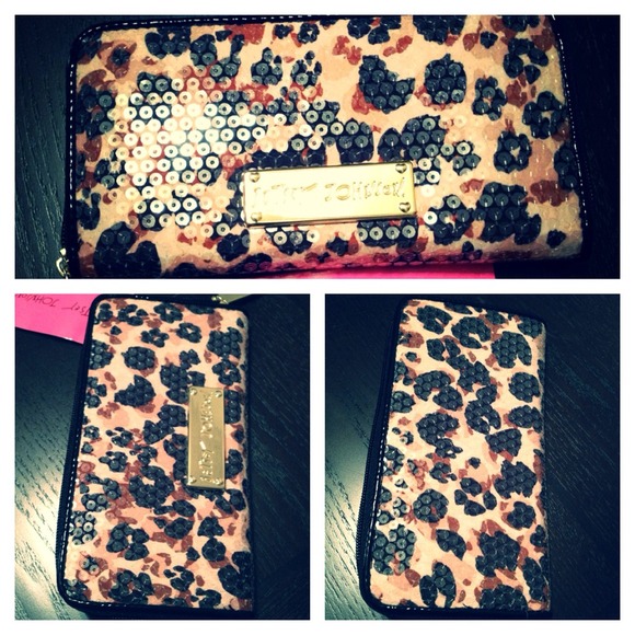 Betsey Johnson Clutches & Wallets - Auth. Betsey Johnson Sequin Leopard Print Wallet