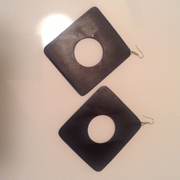 NWOT square wood earrings
