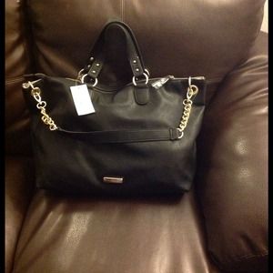 💢SOLD💢Steve Madden Satchel