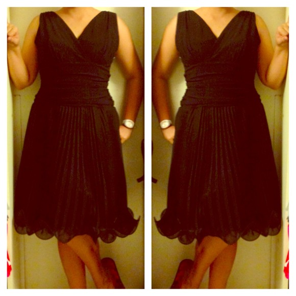 💢Sold💢Cute black dress