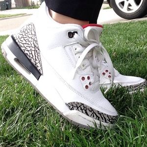 💢SOLD💢 Air Jordan Cement III ❤
