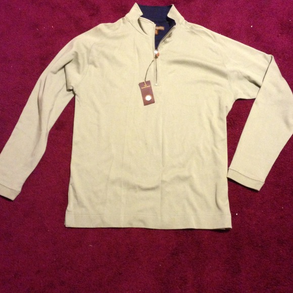 2 sweaters/1shirt sweater size xl green