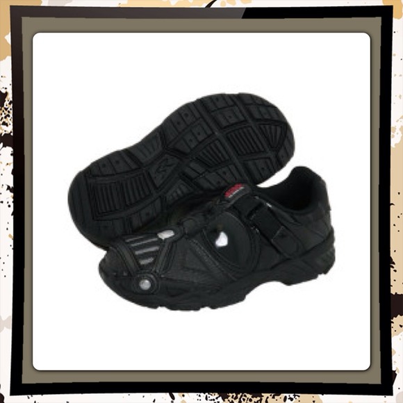 💢SOLD💢Star Wars by Stride Rite