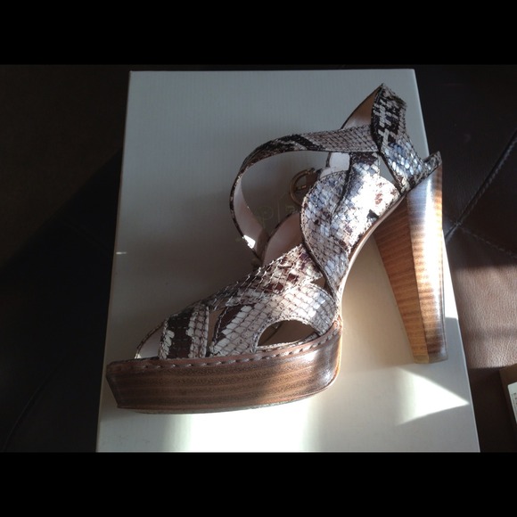 Coach Python Skin sandals - Picture 2 of 4