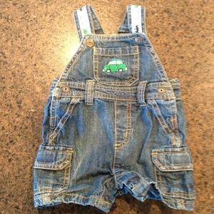 SOLD in bundle. NWOT Gymboree 3-6 month overalls