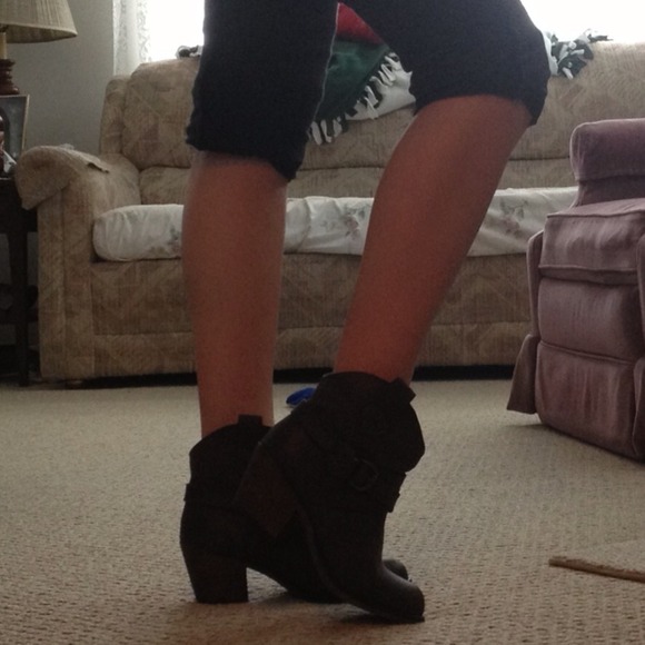 💠SOLD💠 Additional pictures of boots - Picture 4 of 4