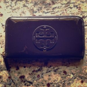 Tory Burch brown patent leather wallet