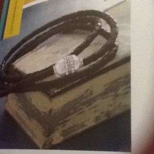 Multi task bracelet/necklace