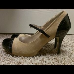 Just Fab Nude and Black Heels