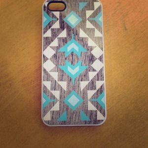 iPhone 5 tribal snap case