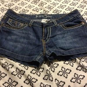 👆👆SOLD👆👆Dark wash shorts