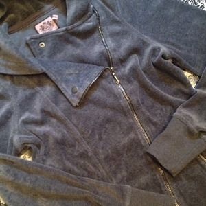 Trade Bundle!! Juicy Zip Up & VS Romper :)